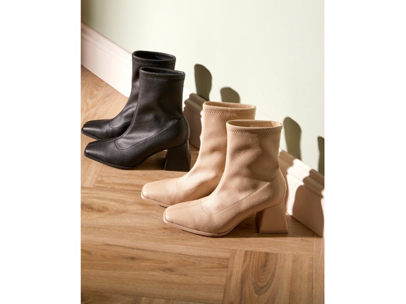 Primark top chelsea boots
